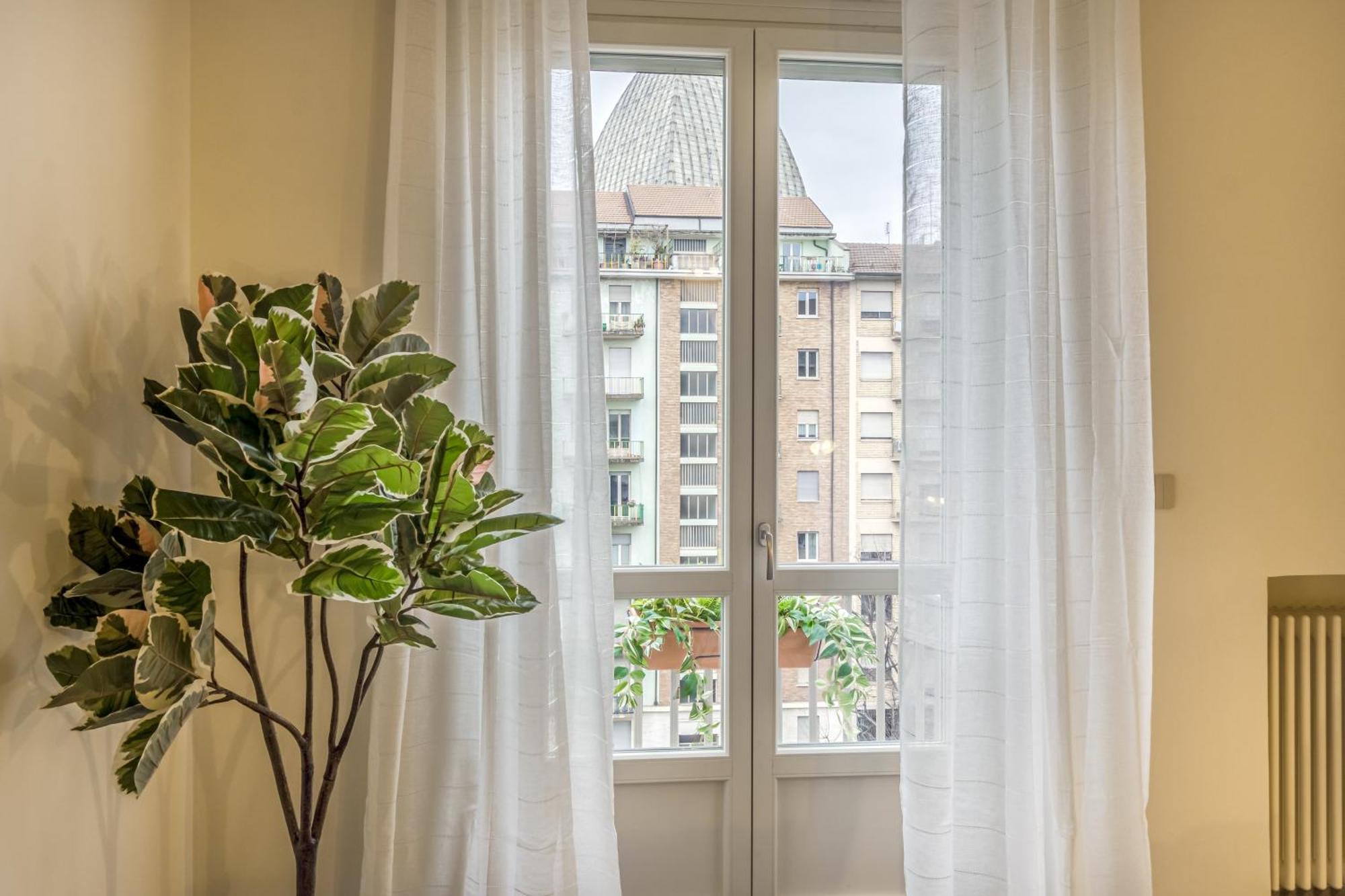 Appartamenti Vista Mole, Centro A 15 Min - Luxury Suites & Fast Wifi Турин Екстер'єр фото