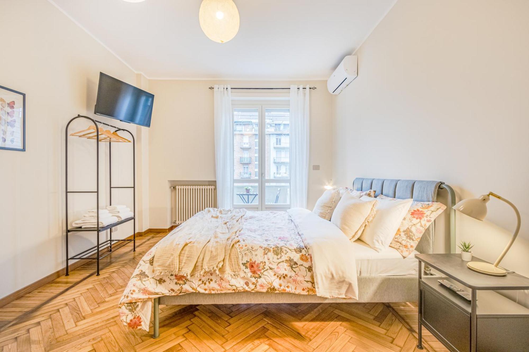 Appartamenti Vista Mole, Centro A 15 Min - Luxury Suites & Fast Wifi Турин Екстер'єр фото